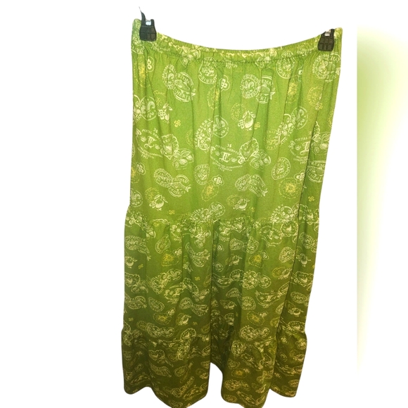 PrettyLittleThing Light Green Patterned Skirt Size 4 Exellent Condition - Picture 2 of 5